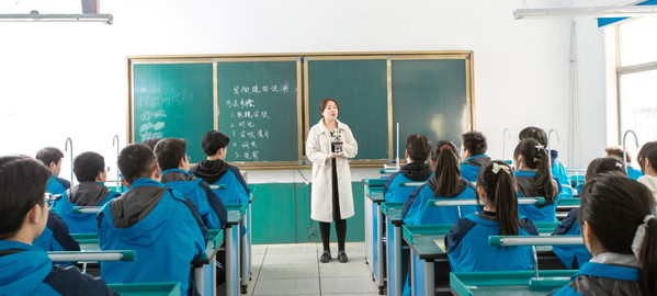 印台引入导师机制，准确把握考试方向